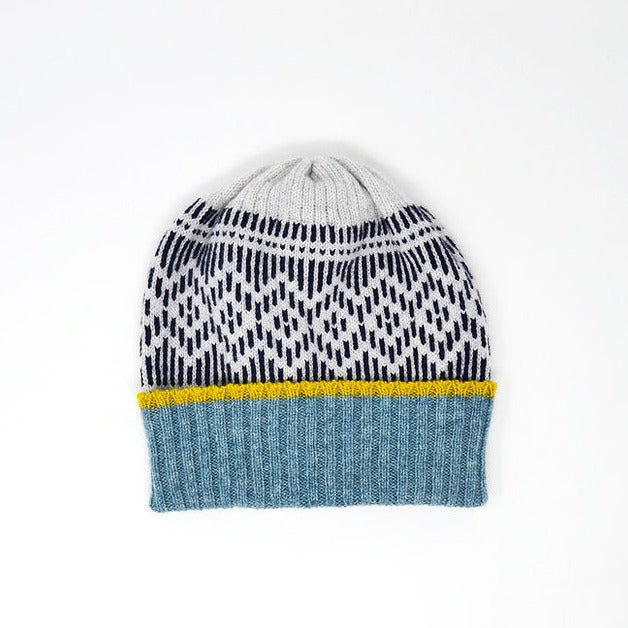 Dundee Graphics Hat - Grey – Iona Craft Shop